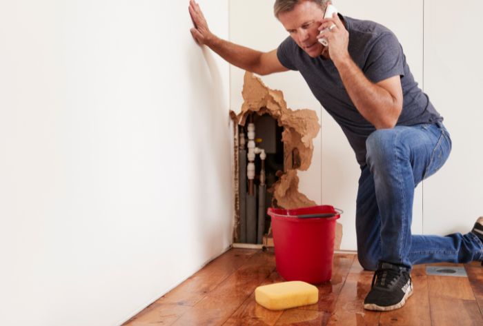 Burst Pipe Repair Cost in Tucson, AZ