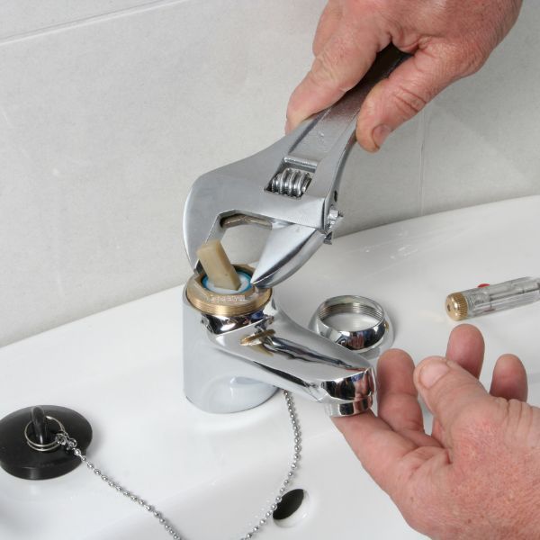Faucet Repair and Installation in Vail AZ